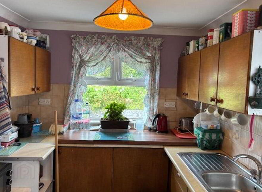 Cloonascragh, Belclare, Caherlistrane, H54RK38