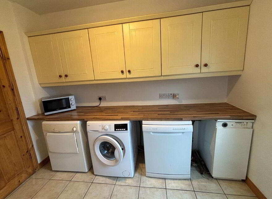 10 Carheen Ard, Caherlistrane, H91W5CY