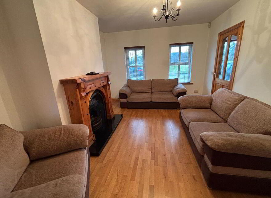 10 Carheen Ard, Caherlistrane, H91W5CY
