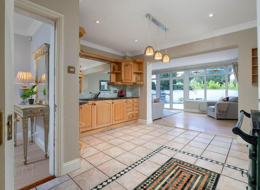 39 Priory Avenue, Blackrock, Blackrock, A94HR53