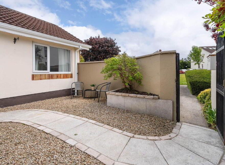 7 Rosemount Court, Rosemount Terrace, Booterstown, A94FP99