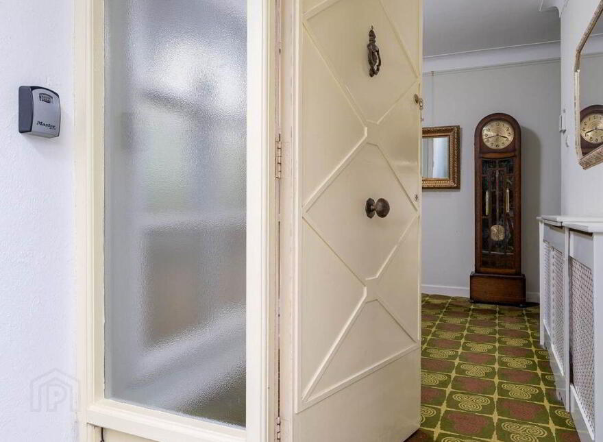 4 Grove Lawn, Blackrock, Blackrock, A94A4C4