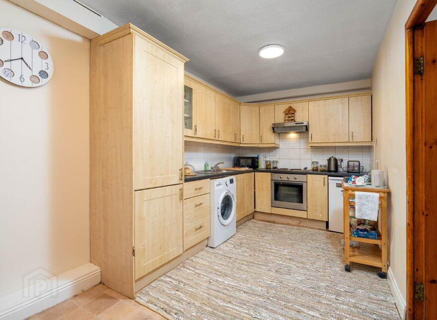 100 Mulvey Park, Dundrum, Dundrum, D14HX26