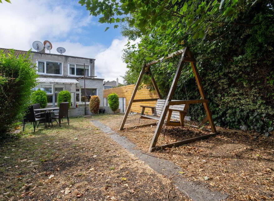 100 Mulvey Park, Dundrum, Dundrum, D14HX26
