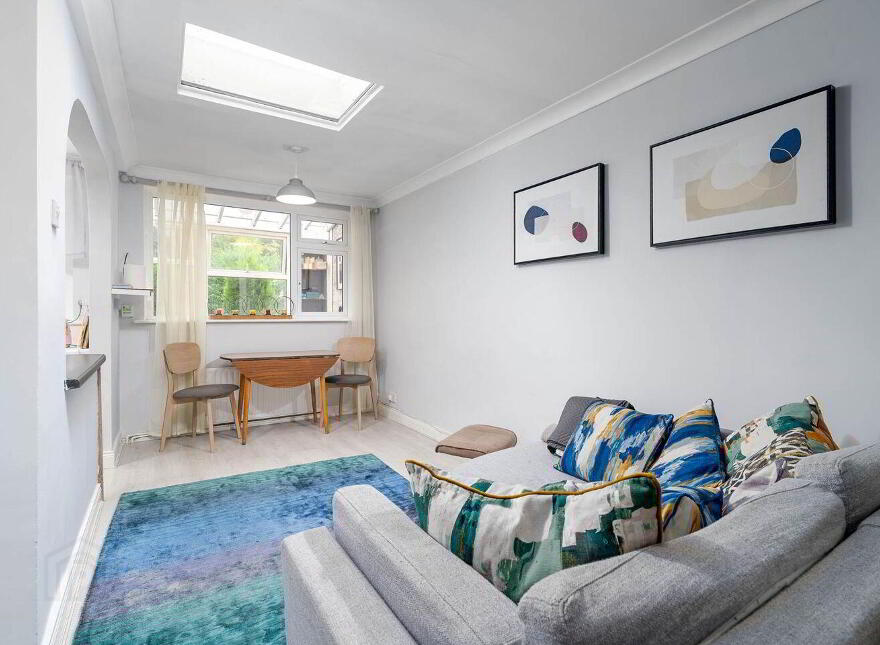 100 Mulvey Park, Dundrum, Dundrum, D14HX26