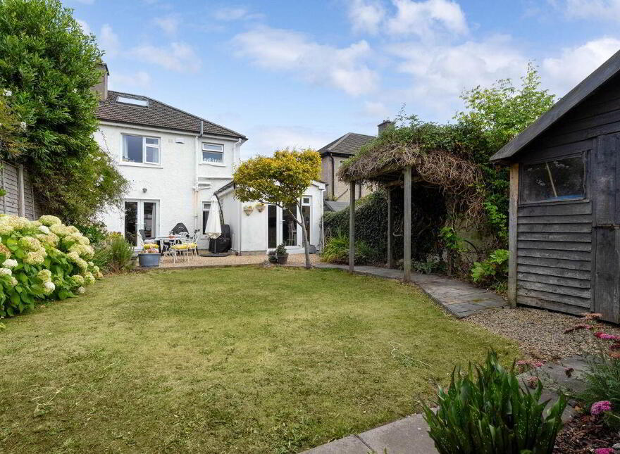 6 Abbey Park, Monkstown, A94AE95