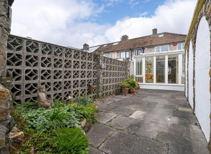 172 Mulvey Park, Dundrum, Dundrum, D14HF57