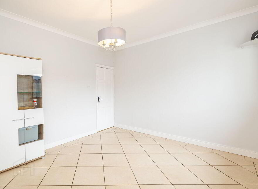 Kilgreaney Stables, Kilgreaney, Bagenalstown, R21W668