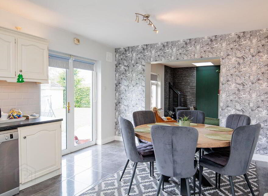 Tower Road, Jenkinstown, Kilkenny Town, R95N963