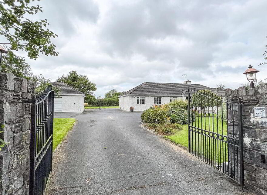 Tower Road, Jenkinstown, Kilkenny Town, R95N963