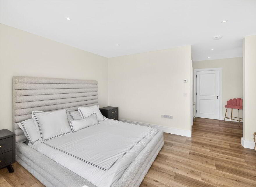 23 Long Meadows, Sion Road, Kilkenny, R95HXW2