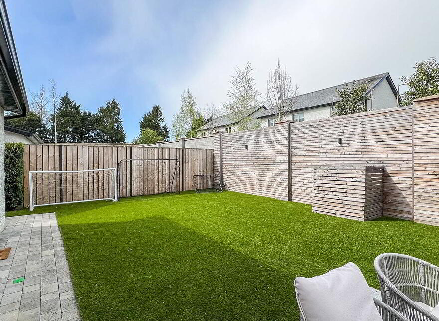 23 Long Meadows, Sion Road, Kilkenny, R95HXW2