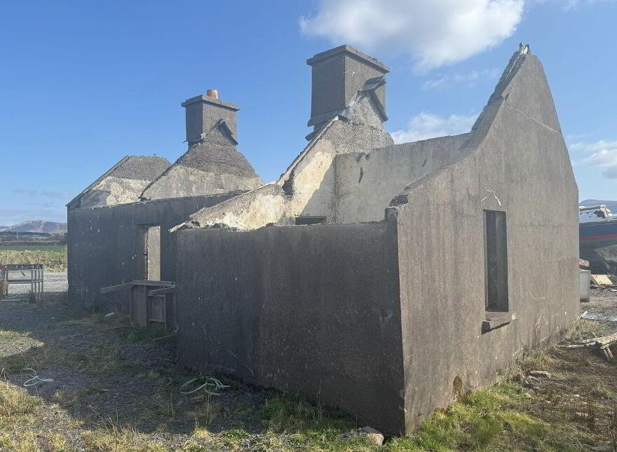 Ref, 1170 Old Cottage/ Ruin, Murreagh, Waterville