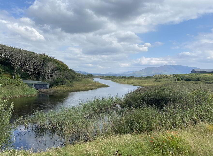 Ref, 1170 Old Cottage/ Ruin, Murreagh, Waterville