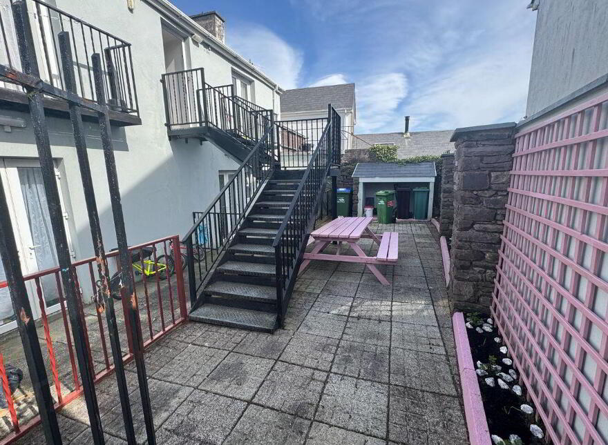 1 New Market Street, Cahersiveen, V23T279