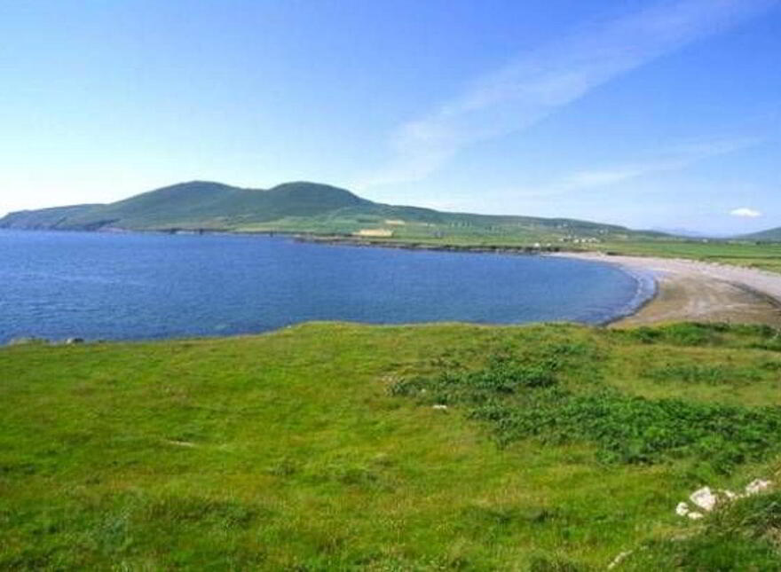 Mountain Escape, Coomastow, Aughatubrid, Cahersiveen, V23NX73