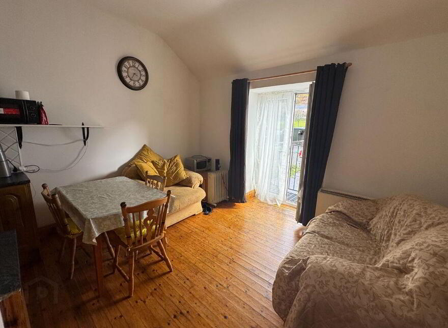 Apartment 3 1 New Market Street, Cahersiveen, V23XE22