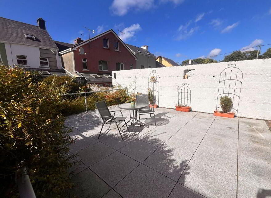 1 Mountain View, East End, Cahersiveen, V23PD74