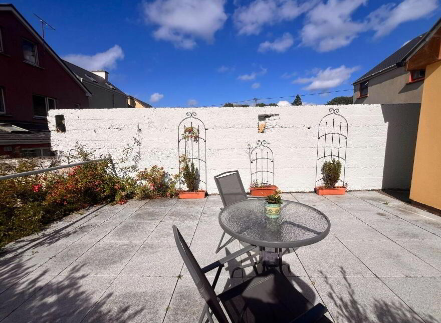 1 Mountain View, East End, Cahersiveen, V23PD74