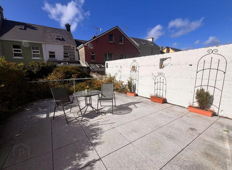 1 Mountain View, East End, Cahersiveen, V23PD74