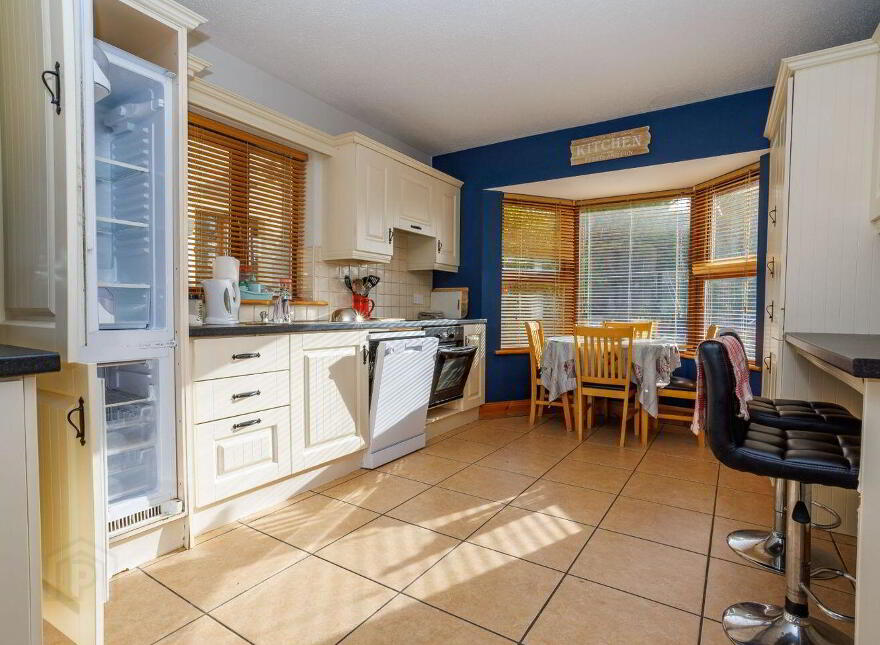 2 Marina Walk, Cahersiveen, V23VN36