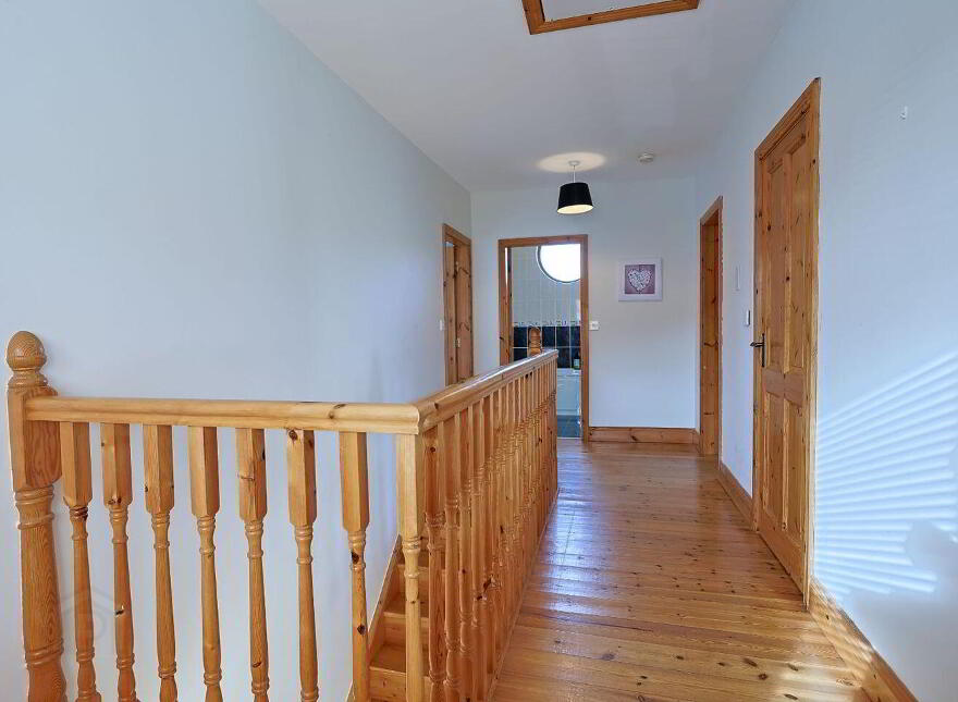 2 Marina Walk, Cahersiveen, V23VN36