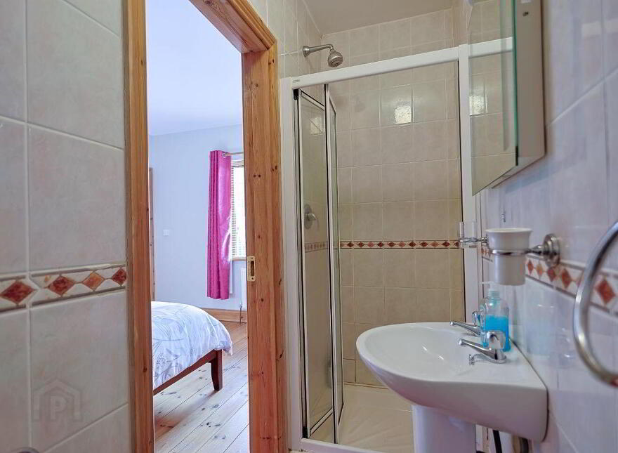 2 Marina Walk, Cahersiveen, V23VN36