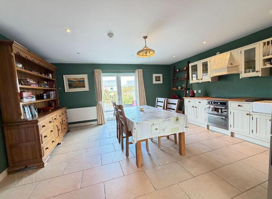 2 Chapel Field, Dungeagan, Ballinskelligs, V23DX58
