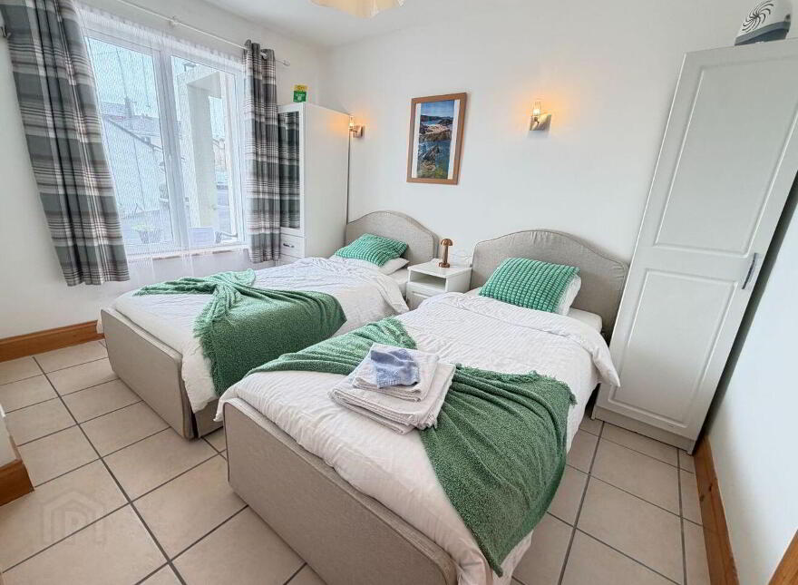 5 Centre Point Mews, Main Street, Waterville, V23X884