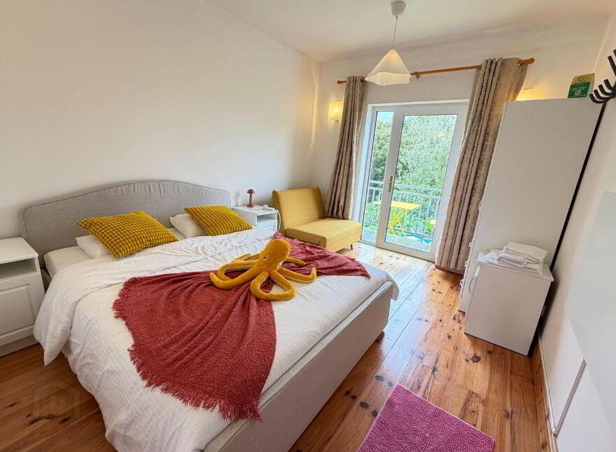 5 Centre Point Mews, Main Street, Waterville, V23X884