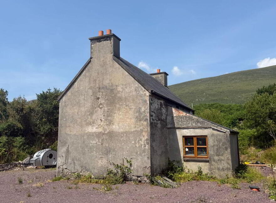 Gowlanes, Castlecove, Caherdaniel, V93N6C7