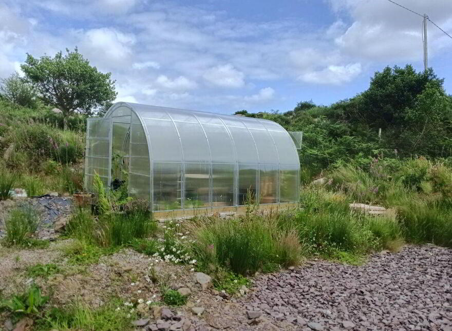 Gowlanes, Castlecove, Caherdaniel, V93N6C7