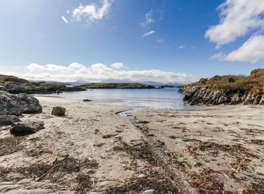 Gowlanes, Castlecove, Caherdaniel, V93N6C7