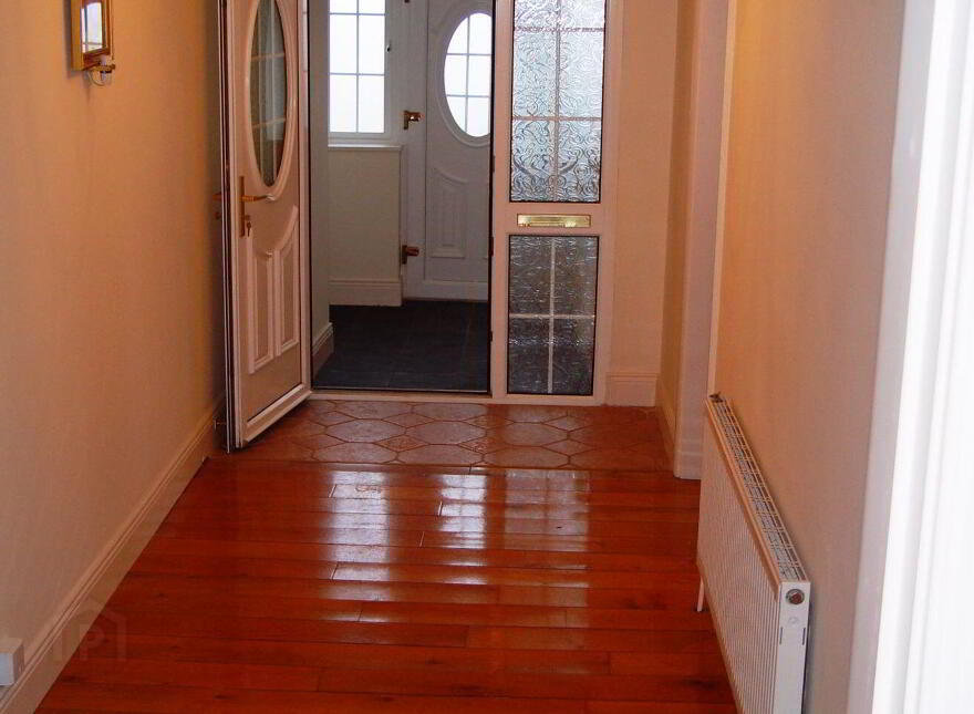 Tinnies Upper, Valentia Island, V23F443
