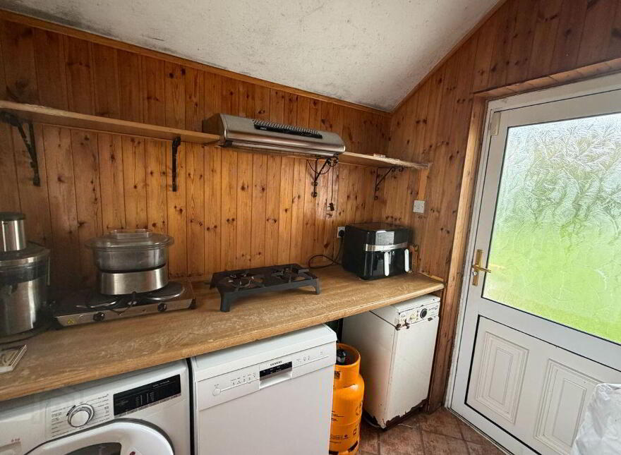 Loher, Waterville, V23FH67