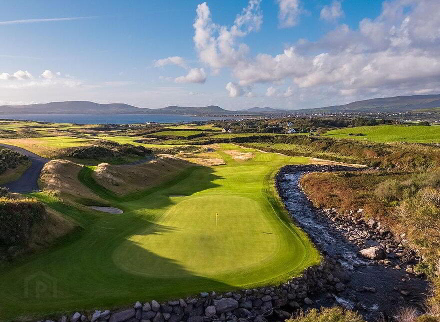 Loher, Waterville, V23FH67
