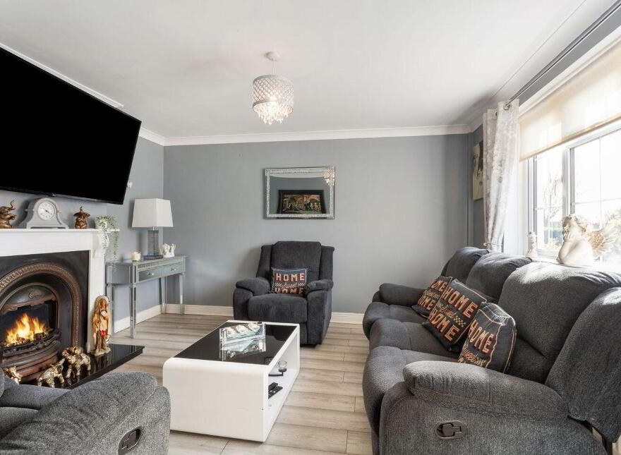2 Saint Donagh's Crescent, Donaghmede, D13X034