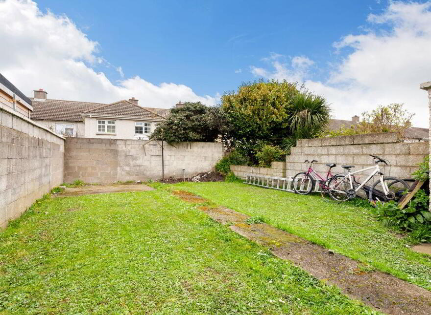 2 Saint Donagh's Crescent, Donaghmede, D13X034