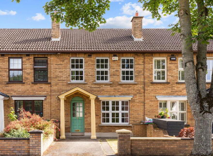 16 Park Drive Lawn, Castleknock, Castleknock, D15FP38