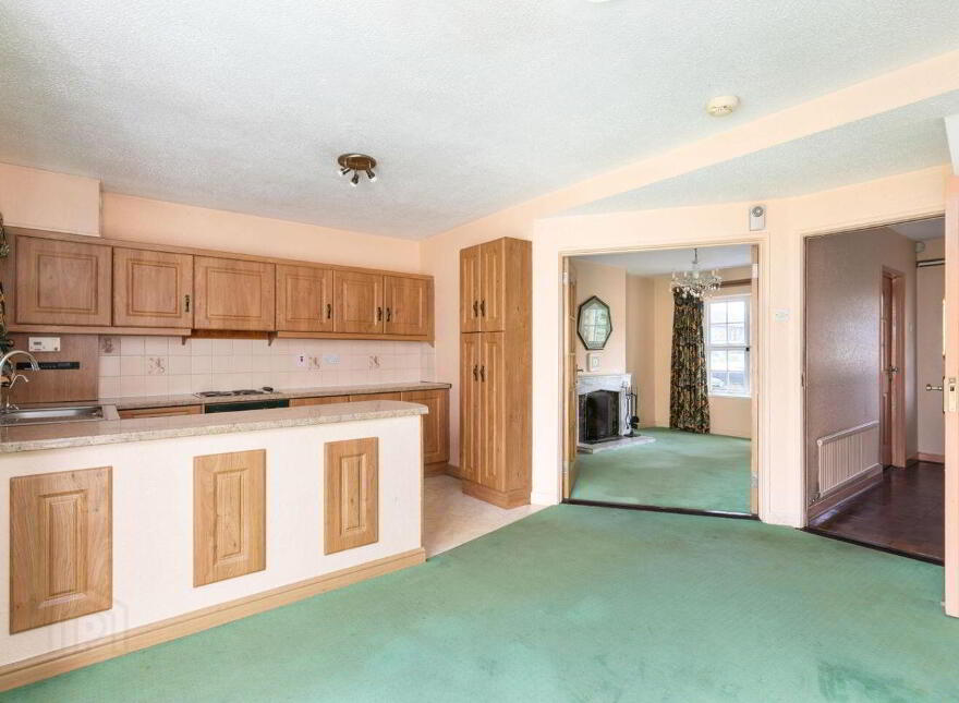 16 Park Drive Lawn, Castleknock, Castleknock, D15FP38