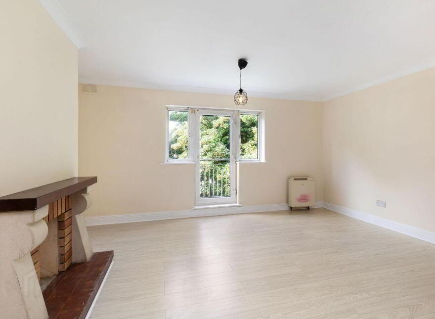 Apartment 21 Tir Connell Grove, Dublin 8, D08V9VX
