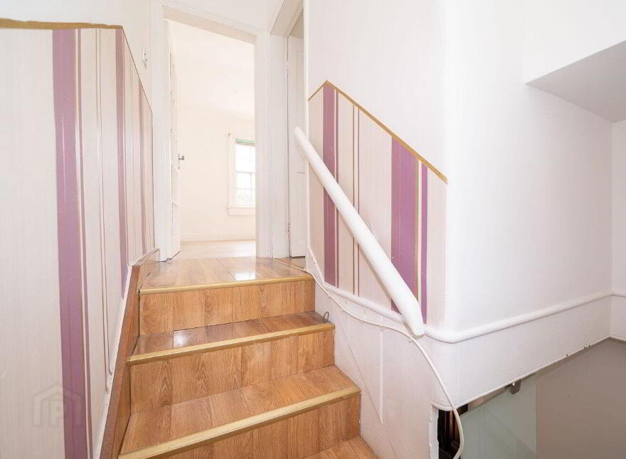 15 Warrenmount Place, South Circular Road, South Circular Road, D08P8N4