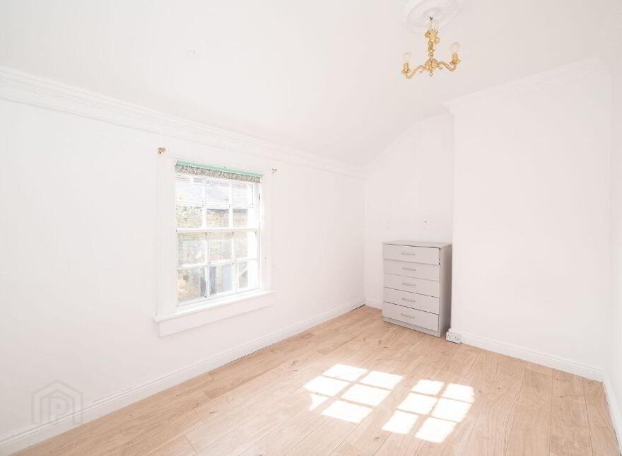 15 Warrenmount Place, South Circular Road, South Circular Road, D08P8N4