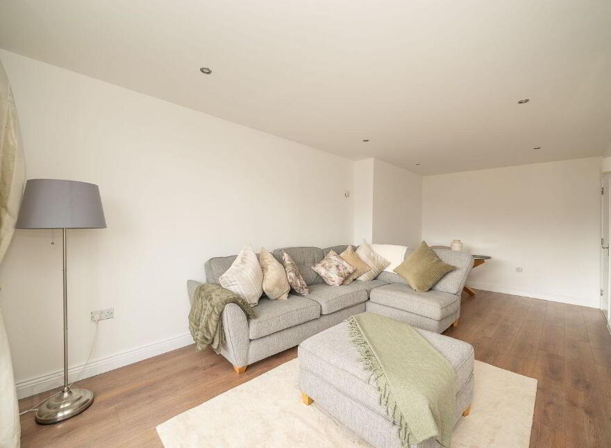 72 Saint John's Well Way, Kilmainham, Kilmainham, D08PC90
