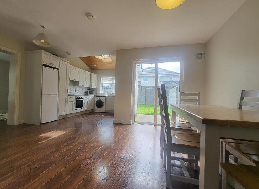 3 Lake Drive Mews, Lake Drive, Kilminchy, R32F24X