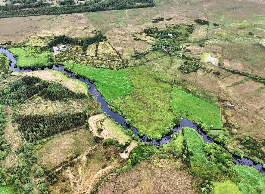Tullyard, Glenties
