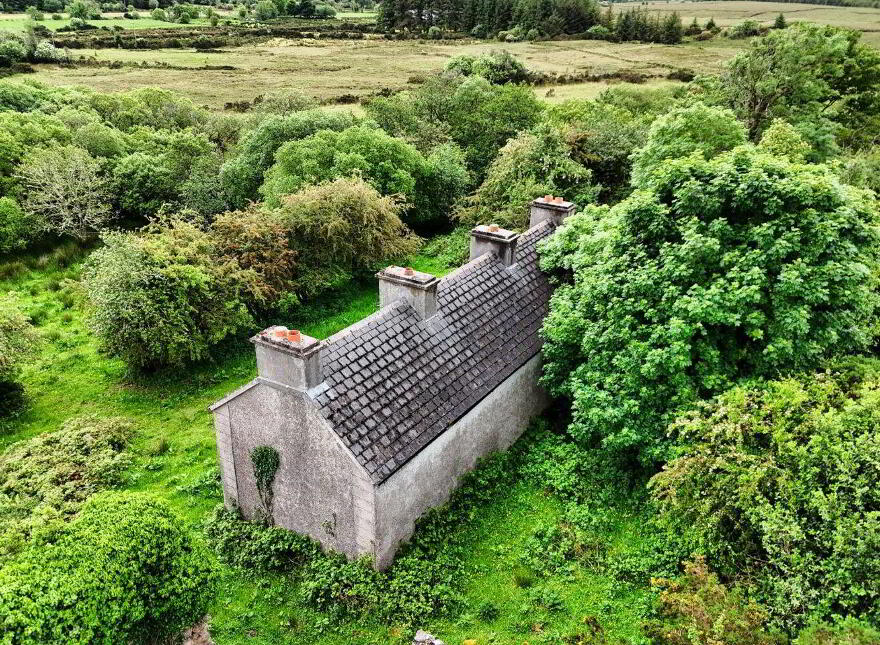 Tullyard, Glenties