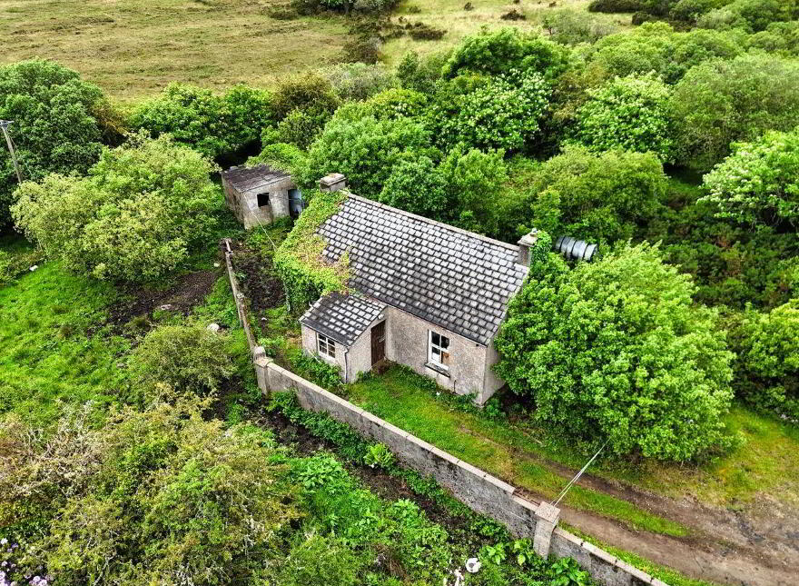 Tullyard, Glenties