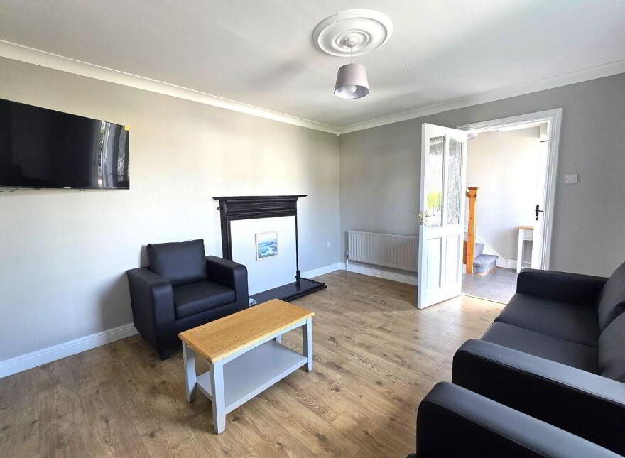 17 Cartron Drive, Athlone, N37CC97