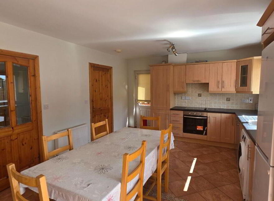 97 Whitefields, Portarlington, R32A263